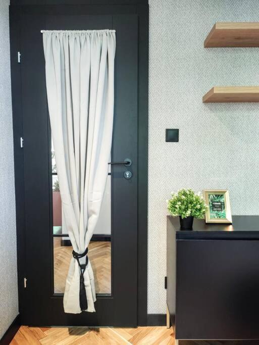 No. 8 / Nr 8 By Cooee Apartament Warszawa